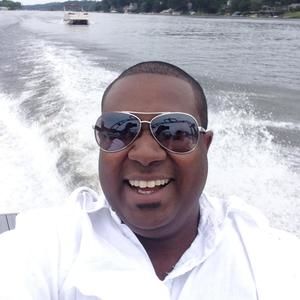 Meet your Posher, Jonathan